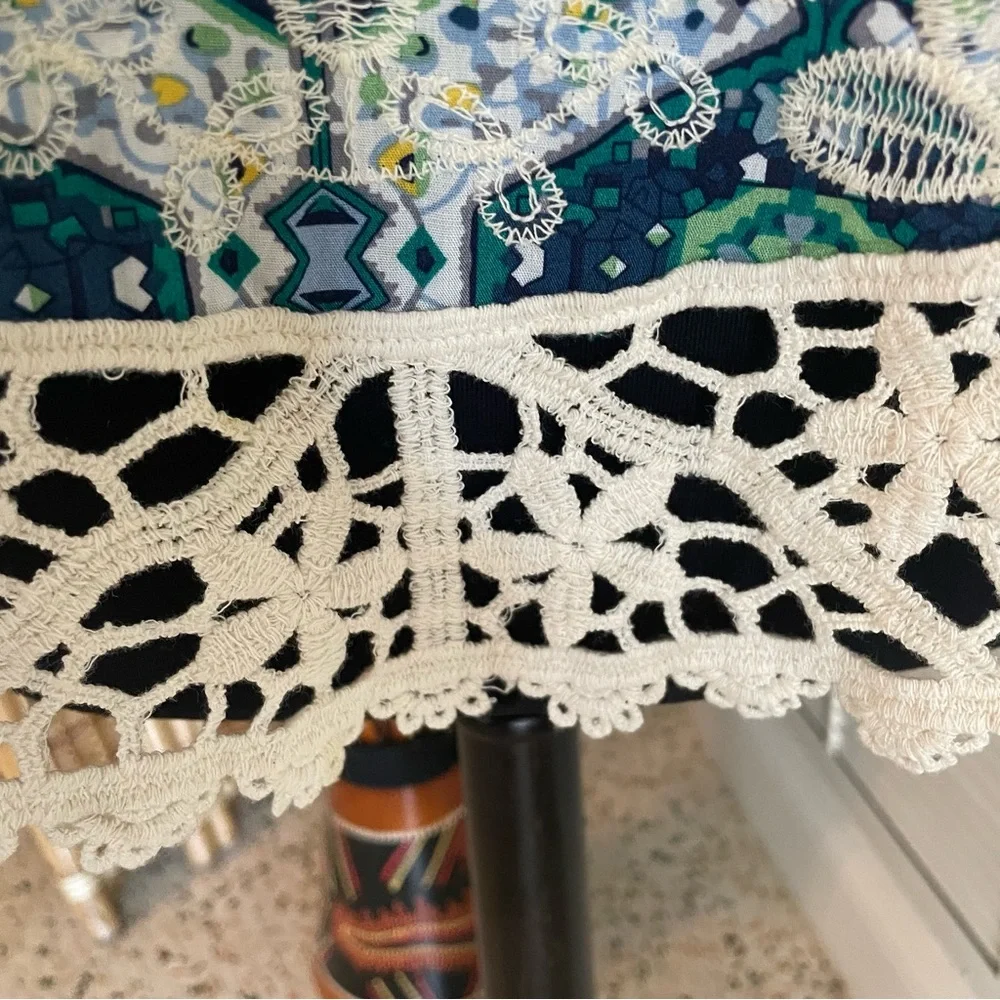 Solitaire Embroidered Bohemian Tunic! 3/4 Sleeve! Lace trim! Like new! Medium - Picture 3 of 13